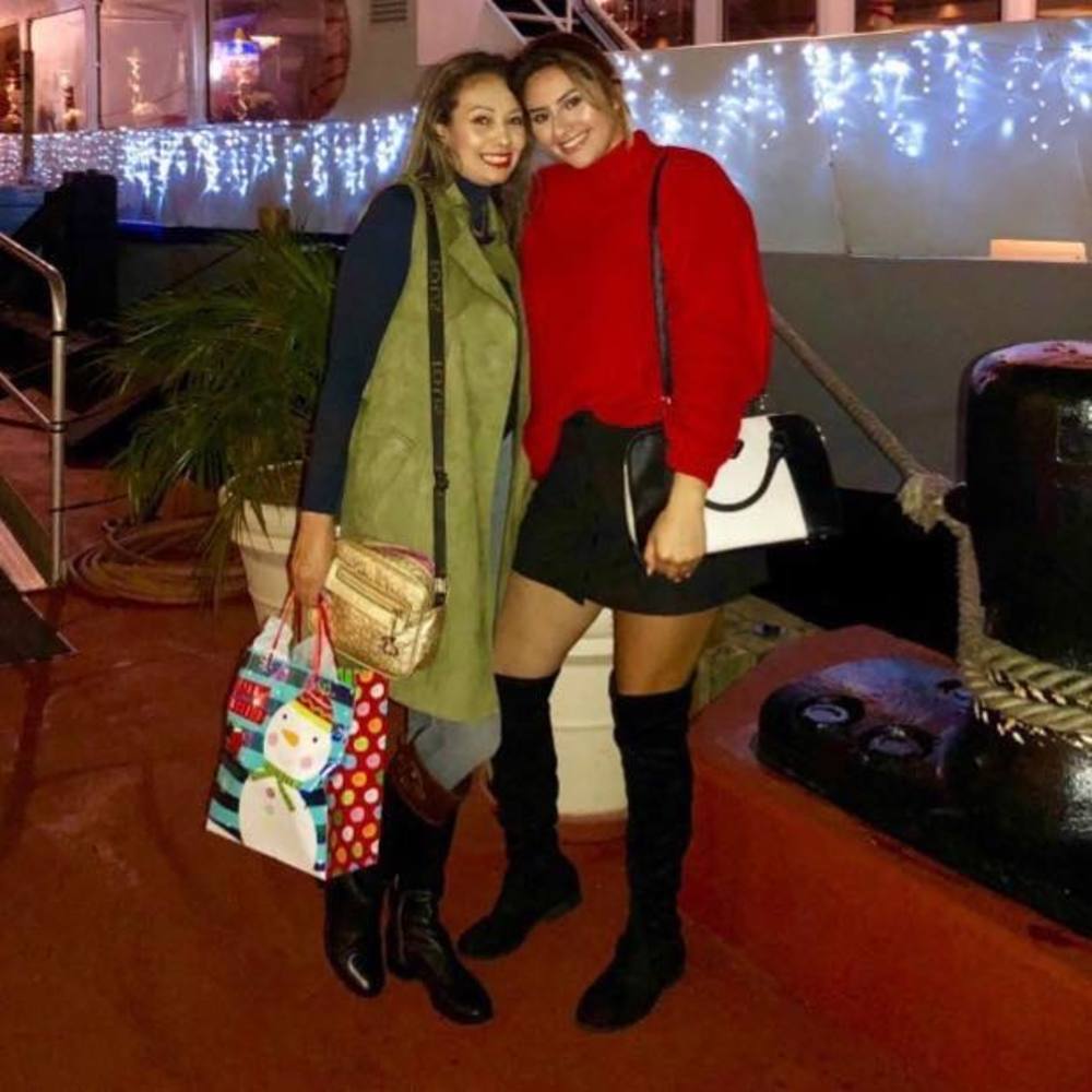 Meet your Posher, Valentina